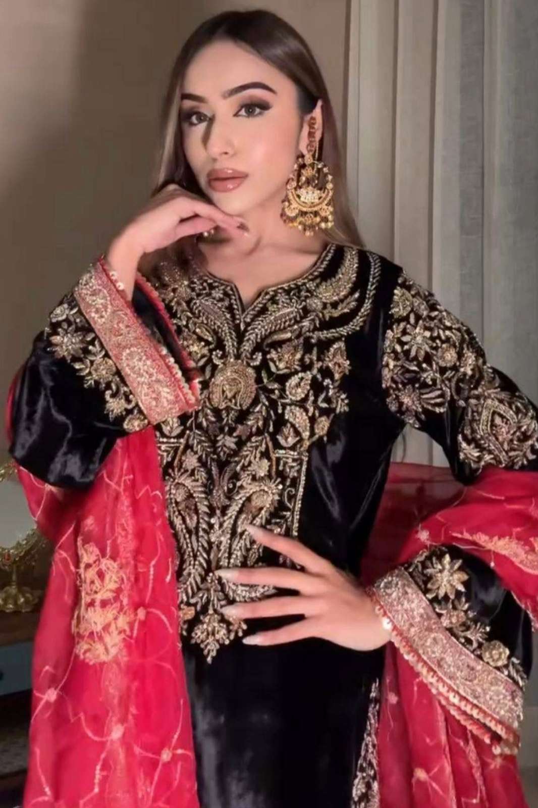 Shri Balaji Emporium LC 1410 Velvet Designer Salwar Suit