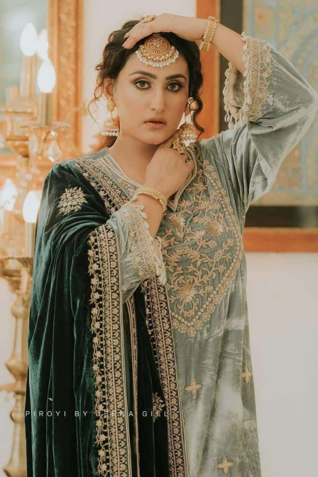 SHRI BALAJI EMPORIUM LC 911 HEAVY VELVET TOP HEAVY VELVET PLAZZO