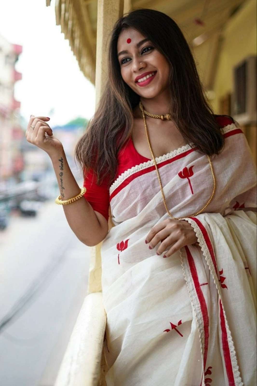 SHRI BALAJI EMPORIUM MG483 LINEN DIGITAL PRINTED SAREE