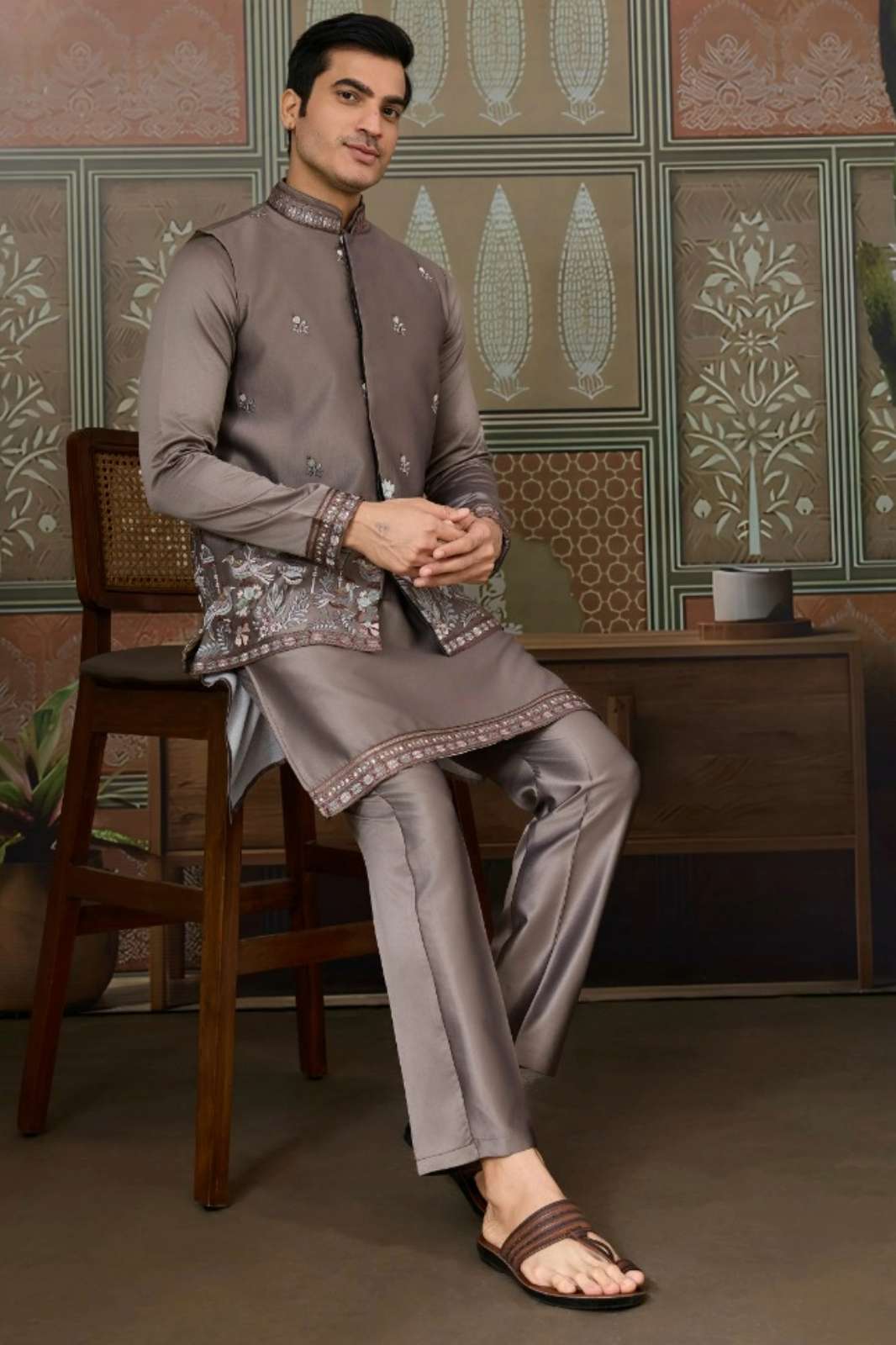 Shubhvastra LEGANCY OF ROYALS Silk Mens Wear Koti Kurta with Bottom