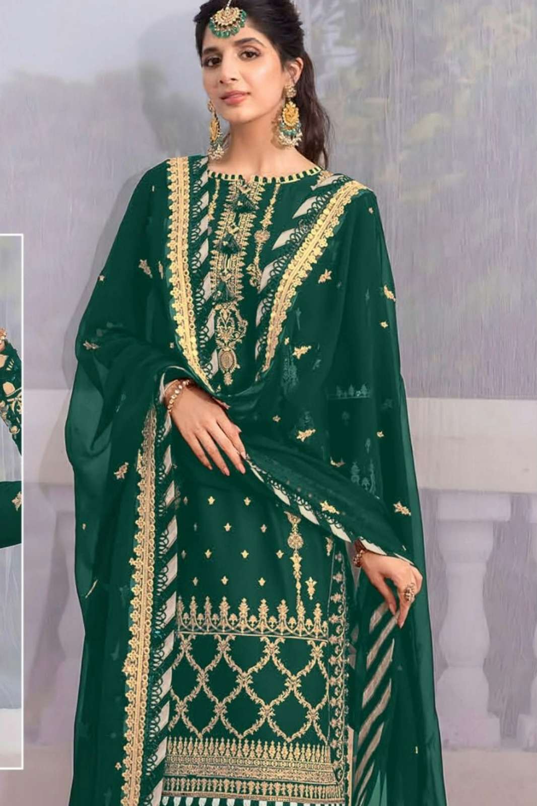 AL KHUSHBU AMALA VOL 1 GEORGETTE EMBROIDERED PAKISTANI SUIT 
