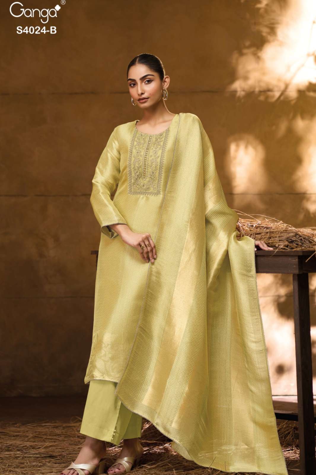 GANGA CATALIN S4024 PREMIUM PURE BEMBERG SILK EMBROIDERED SUIT 