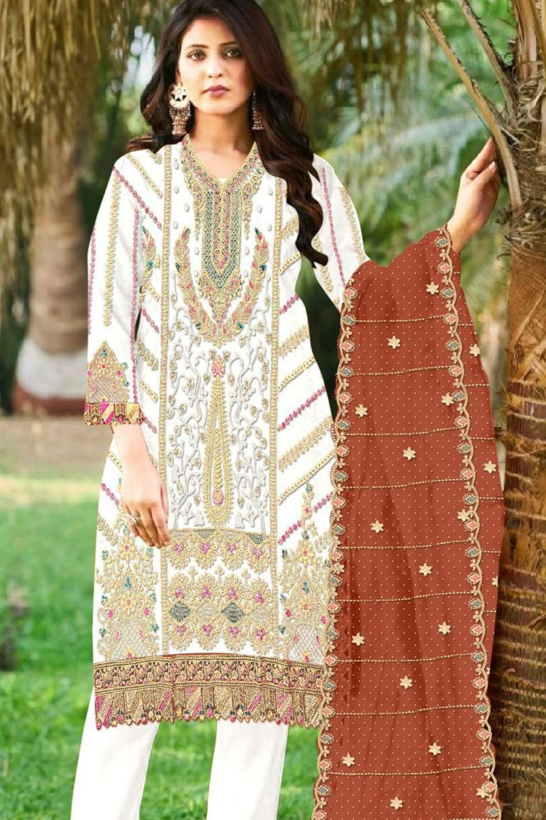 IZNIK FAB IR 5117 Organza Embroidery & Zarkan Pakistani Suit