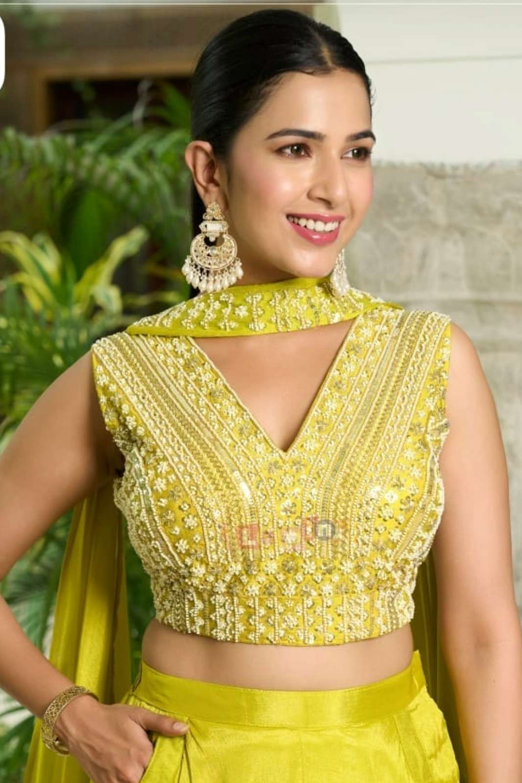 Lapink Ready to Wear Silk Designer Divider Set with Neck Dupatta