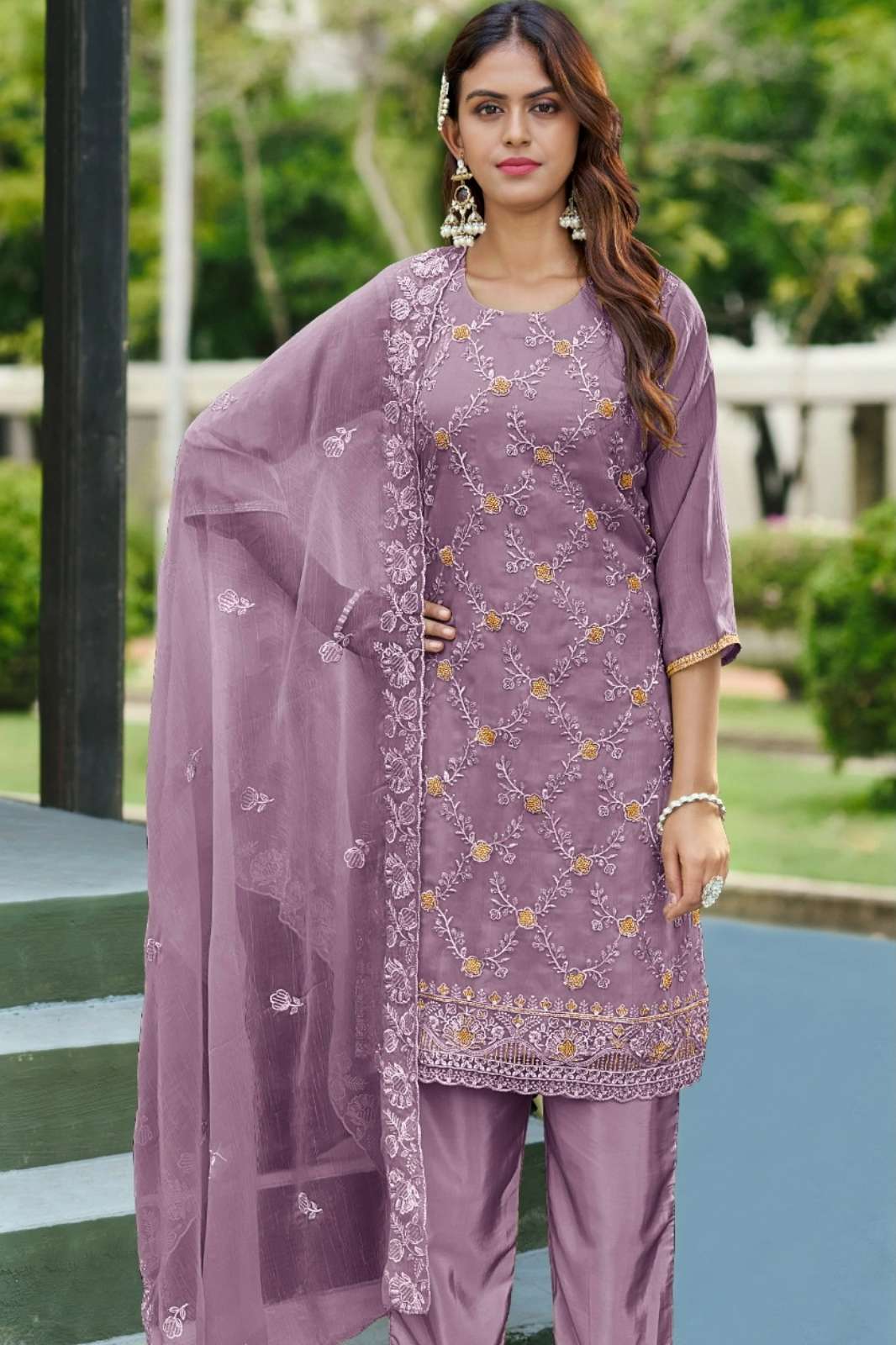 Serine S 804 Pure Chiffon Embroidery & khatli Work Pakistani Suit