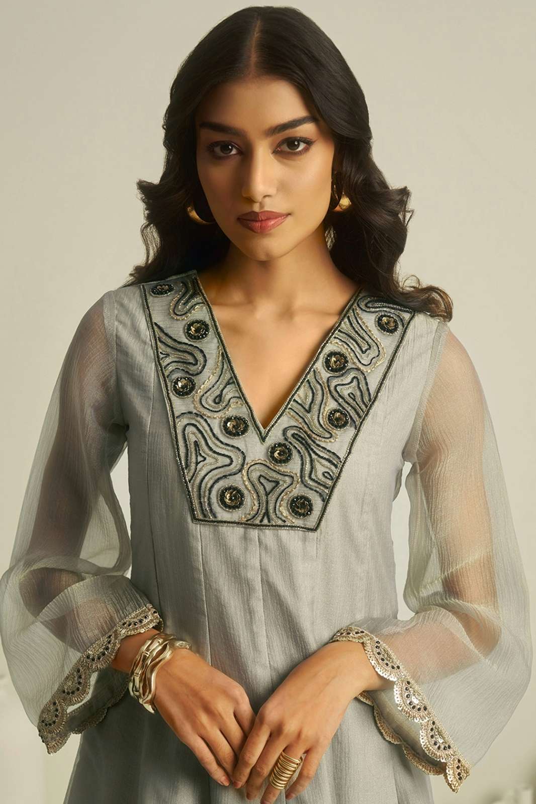 Shri Balaji Emporium DRS164 Pure Tissue Peplum Designer Suit