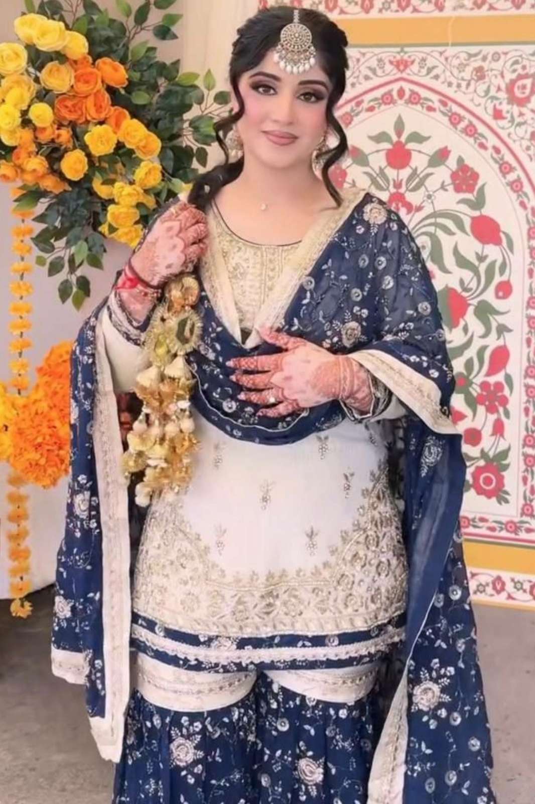 Shri Balaji Emporium DV 25172 Heavy Faux Georgette Sharara Style Suit