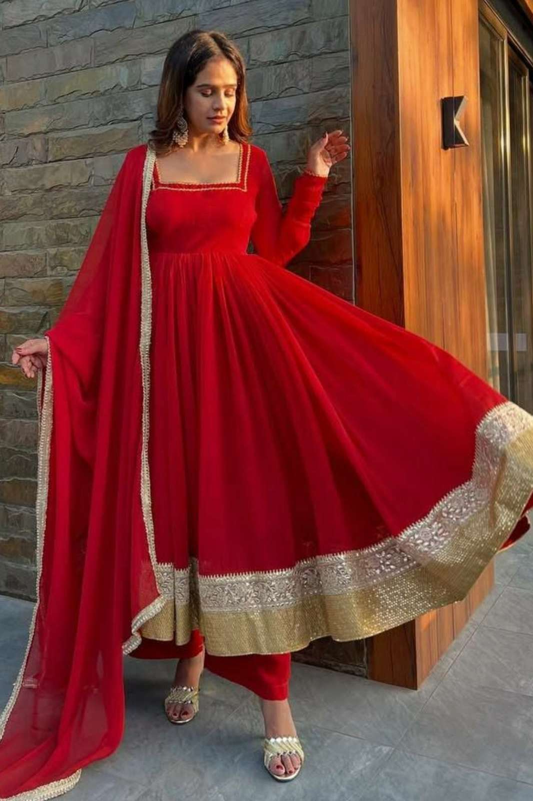 Shri Balaji Emporium DV 25236 Blooming Georgette Anarkali Suit