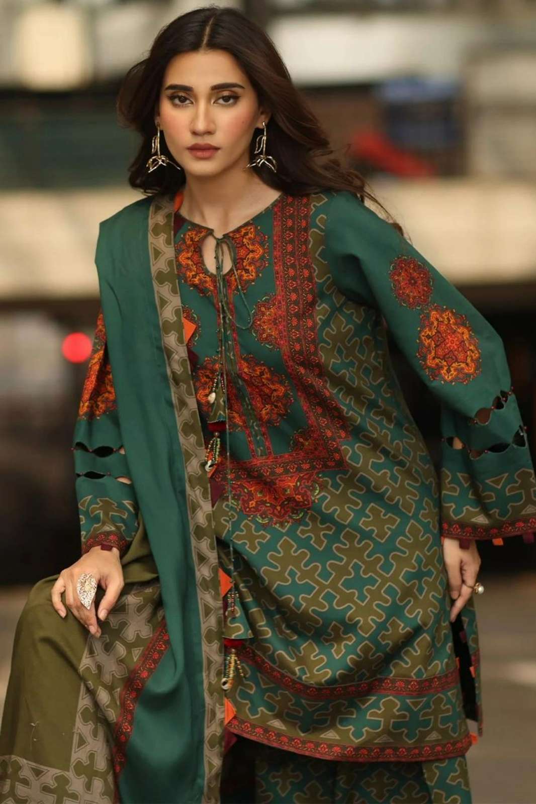 Shri Balaji Emporium Finest Soft Crepe Designer Salwar Suit