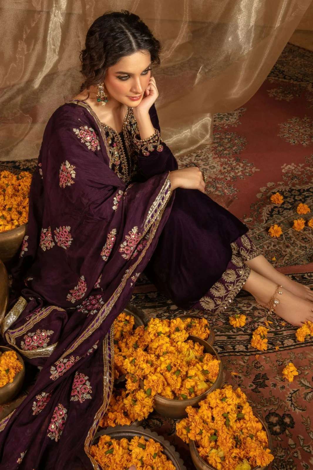 Shri Balaji Emporium LC 1431 Premium Velvet Designer Salwar Suit