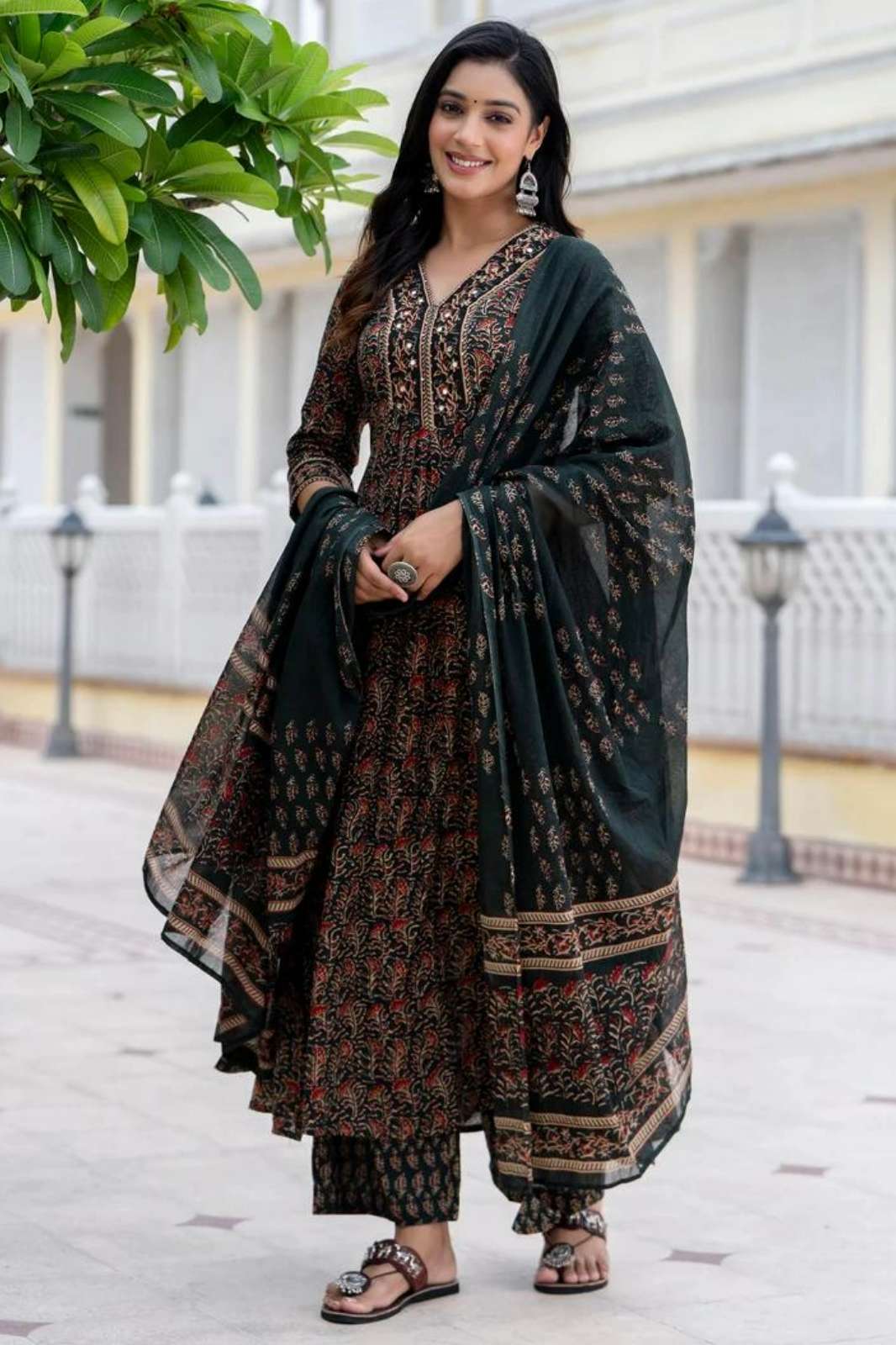 Shri Balaji Emporium RF 18592 Ready to Wear Pure Cotton Hand Work Kurti