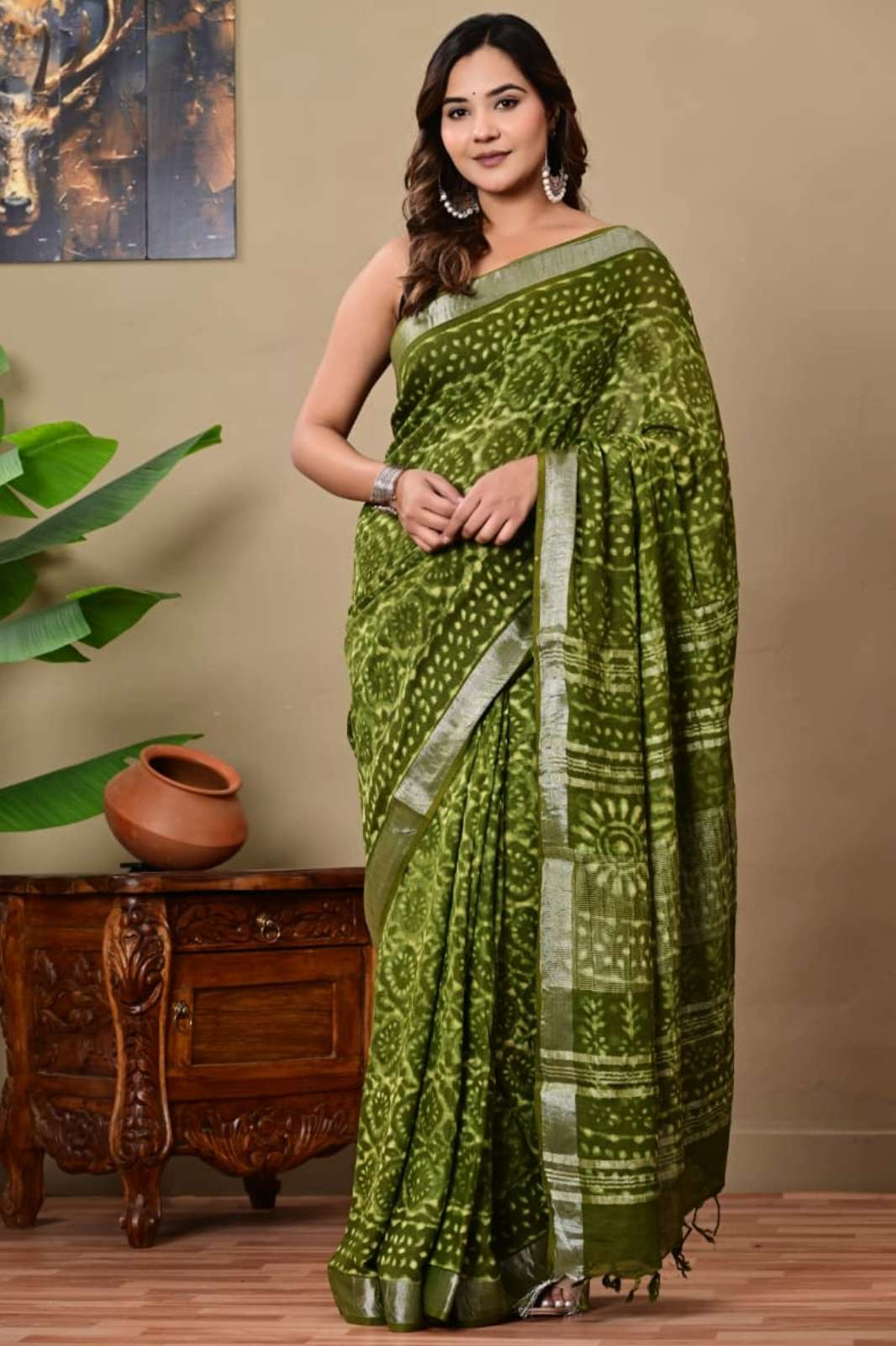 Shri Balaji Emporium RF 18852 Bagru Hand Block Printed Linen Saree