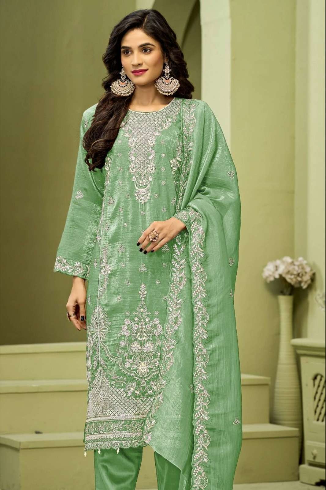 BILQIS B 230 A TO D CRUNCHY EMBROIDERED & HAND WORK PAKISTANI SUIT