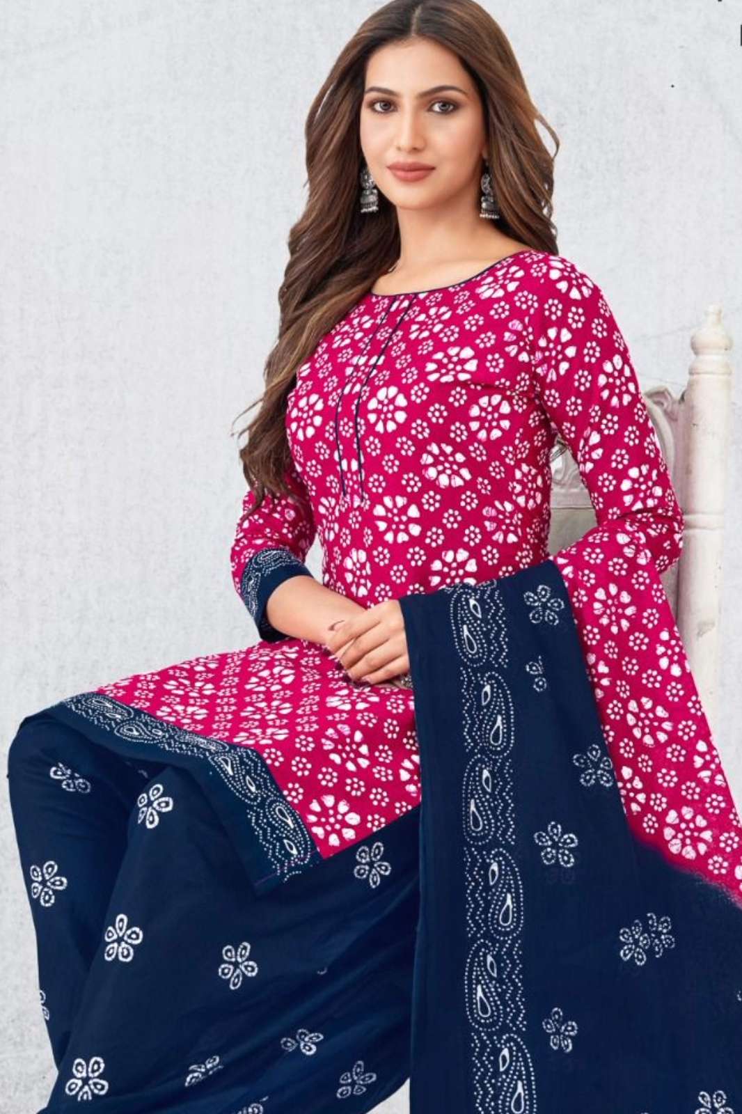 Deeptex Batik plus vol 33 cotton heavy printed suit