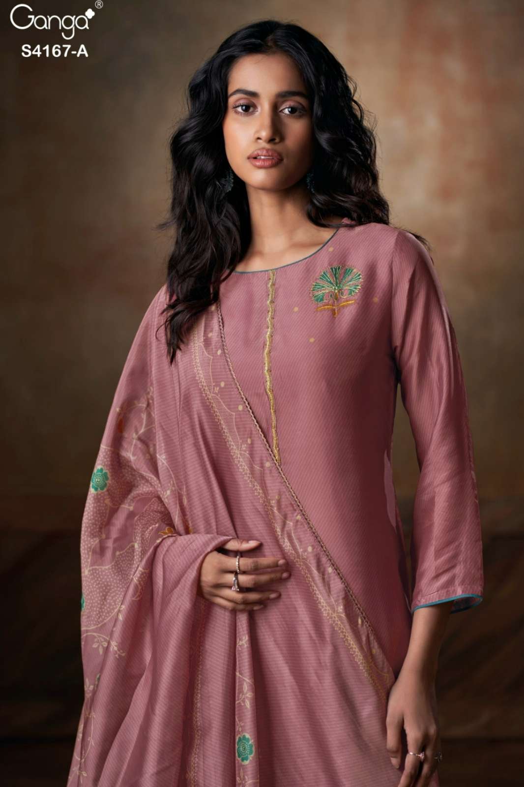 GANGA ESHRA S4167 PURE BEMBERG SILK EMBROIDERY WORK SUIT 