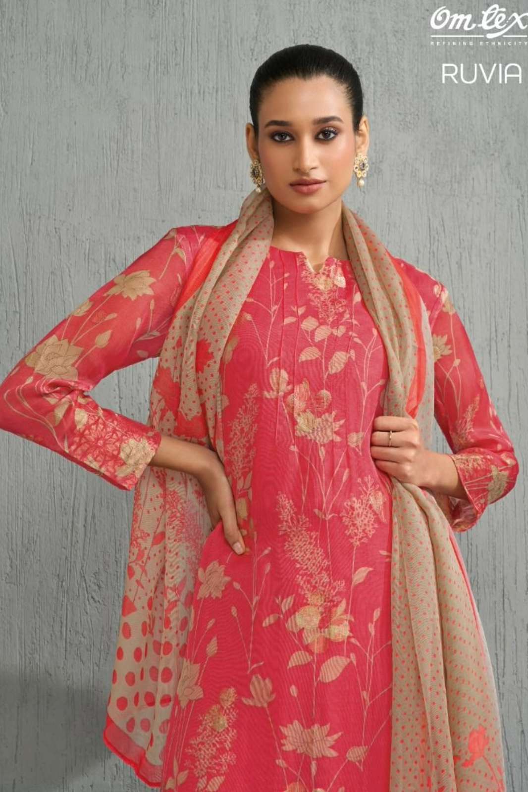 OMTEX RUVIA BURBERRY JACQUARD DIGITAL PRINTED SUIT 