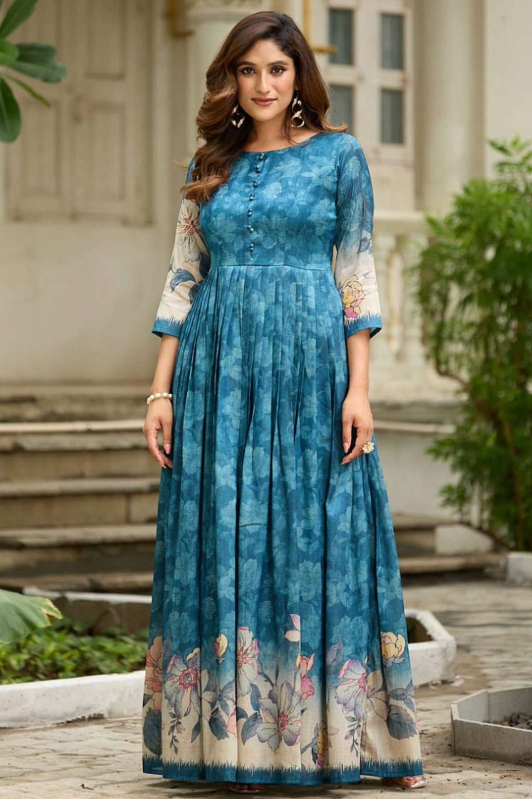 SHRI BALAJI 19644 READY TO WEAR SILK BLEND DETAILED FLORAL DAMAN PRINTED GOWN