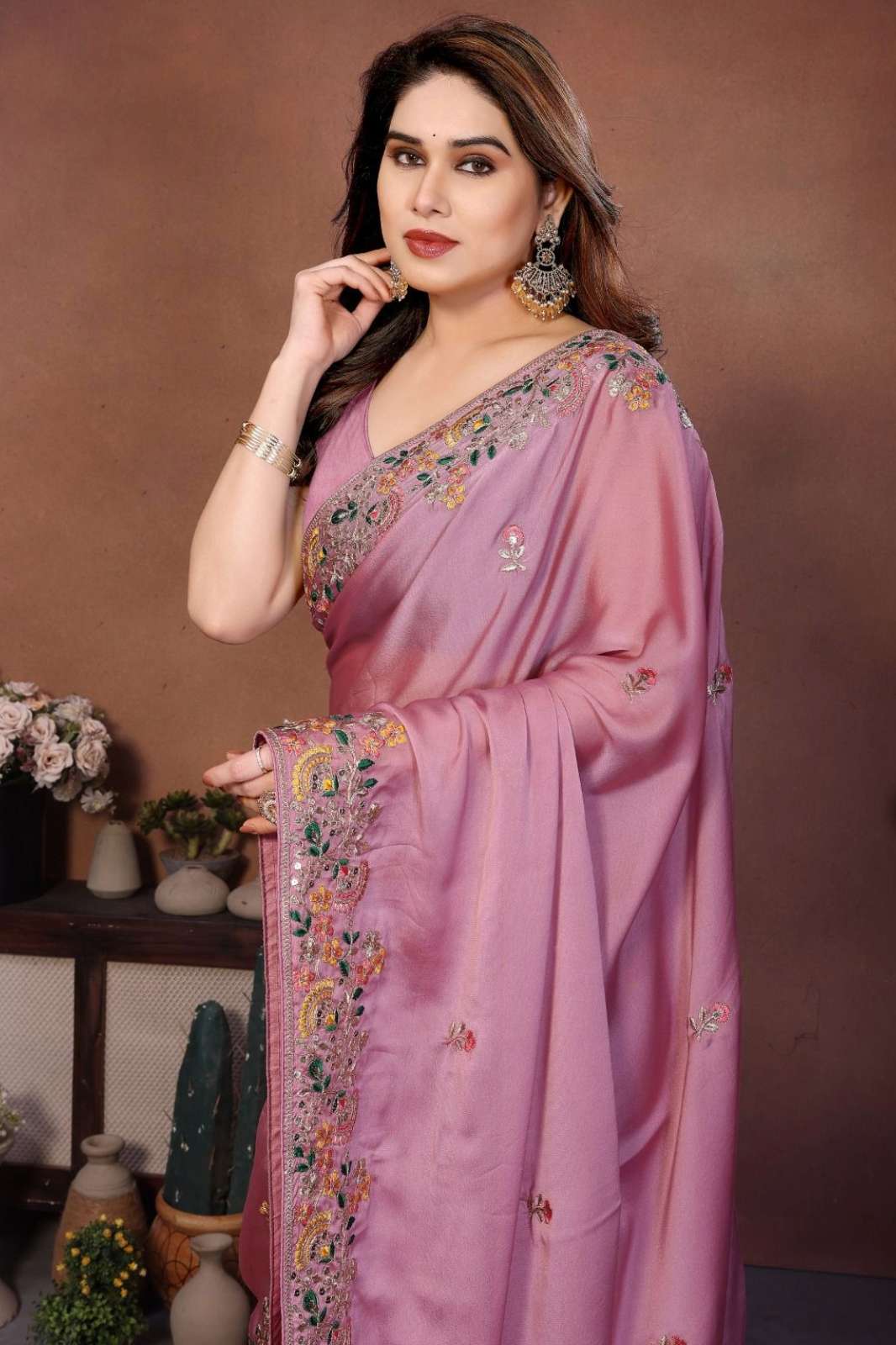 Shri Balaji 20092 Star Georgette beautiful embroidered Cut work border Party Wear Saree collection