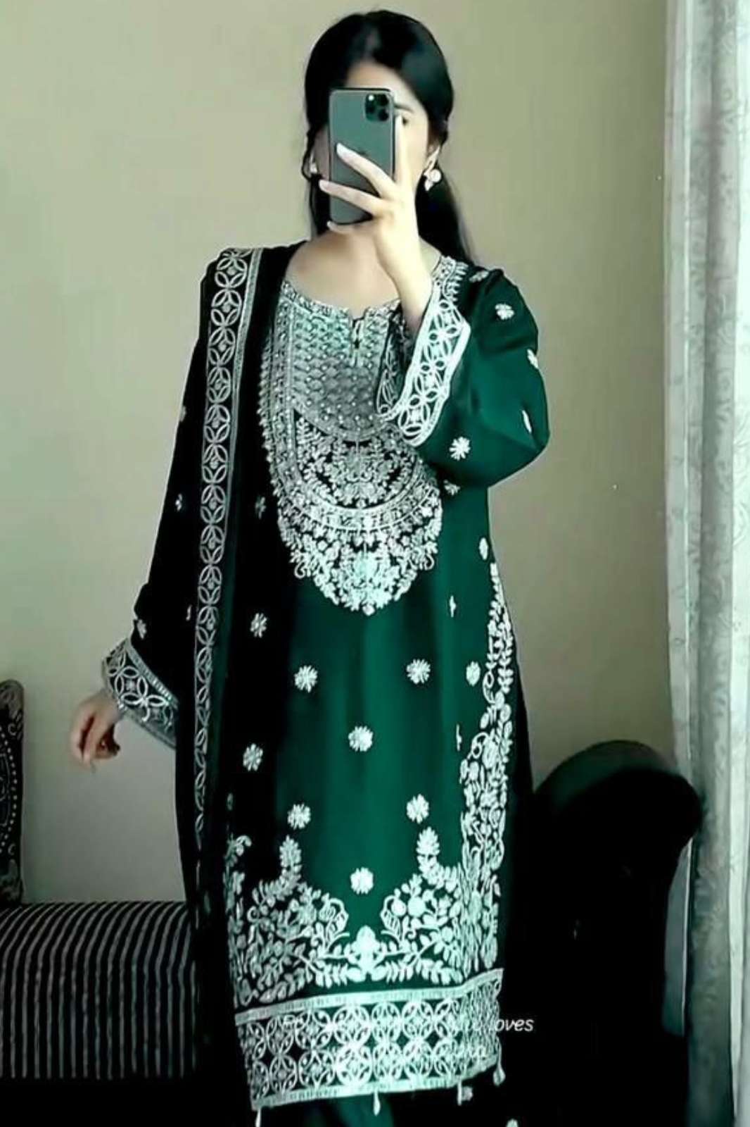 SHRI BALAJI LAUNCHES DESIGNER VILLA DV 25267 BEAUTIFUL SEQUENCE EMBROIDERED GEORGETTE SUIT 