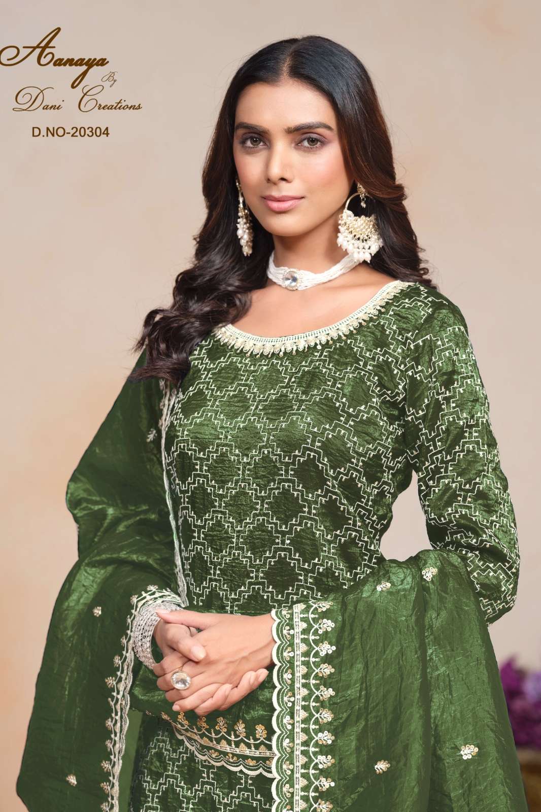 SHRI BALAJI PRESENTS AANAYA VOL 203 SOFT ORGANZA THREAD EMBROIDERED PAKISTANI STYLE SUIT 