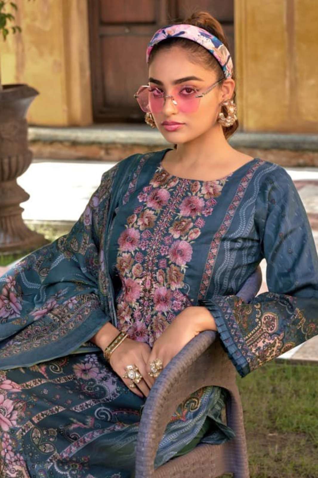 Shri balaji presents Pakiza Prints Farmaish Vol 2 kashmiri heavy Neck with Daman embroidered cotton suit
