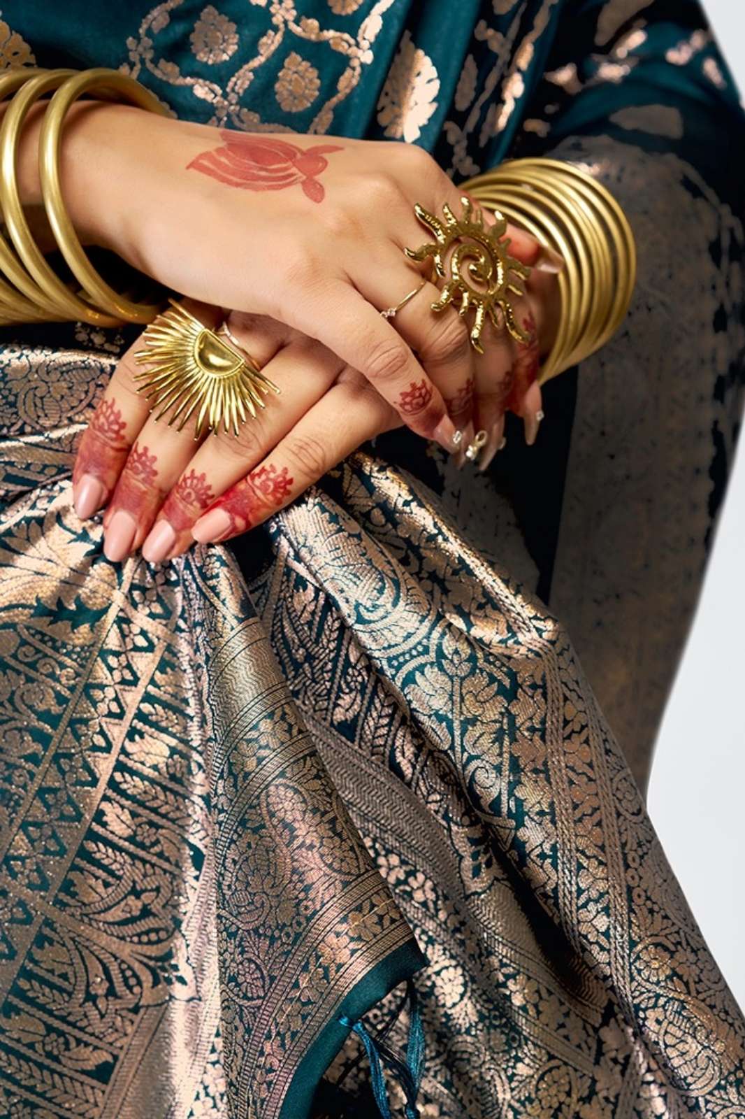 SHRI BALAJI Vellora VOL 2 BEAUTIFUL BANARSI SILK SAREE