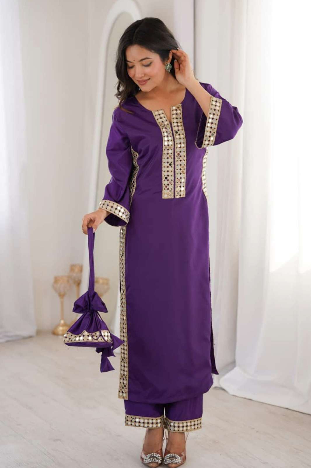 FASHION BAZAAR LW 9324 BEAUTIFUL MIRROR AND LACE WORK CREPE SUIT