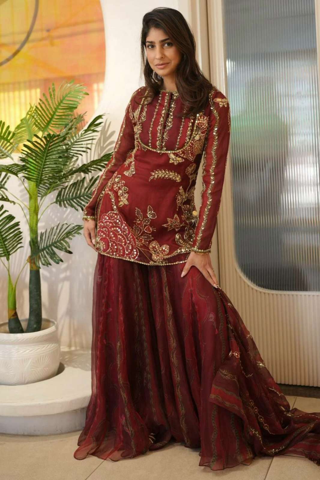 SHRI BALAJI DV 25391 PREMIUM ORGANZA HEAVY SEQUENCE EMBROIDERED MIRROR WORK SHARARA SUIT