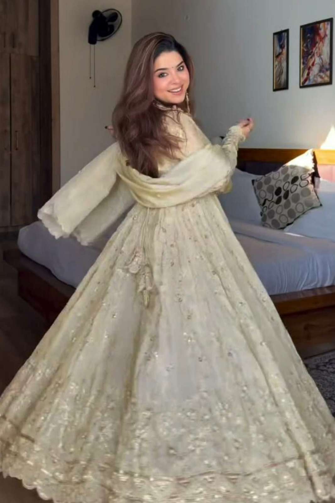 SHRI BALAJI DV 25444 PREMIUM CRUNCY SILK HEAVY EMBROIDERED FLARED SUIT