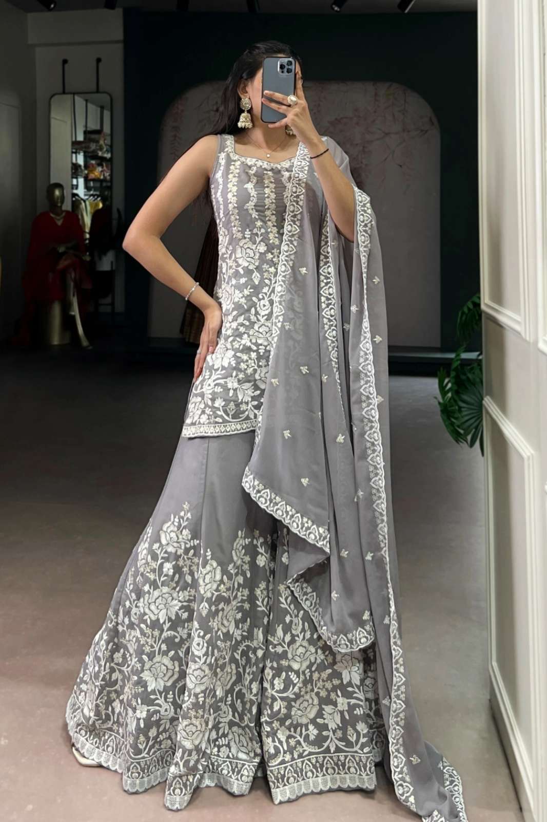 Shri Balaji Emporium 3042GRY Faux Georgette Sequins and Thread Embroidery Work Party wear suit