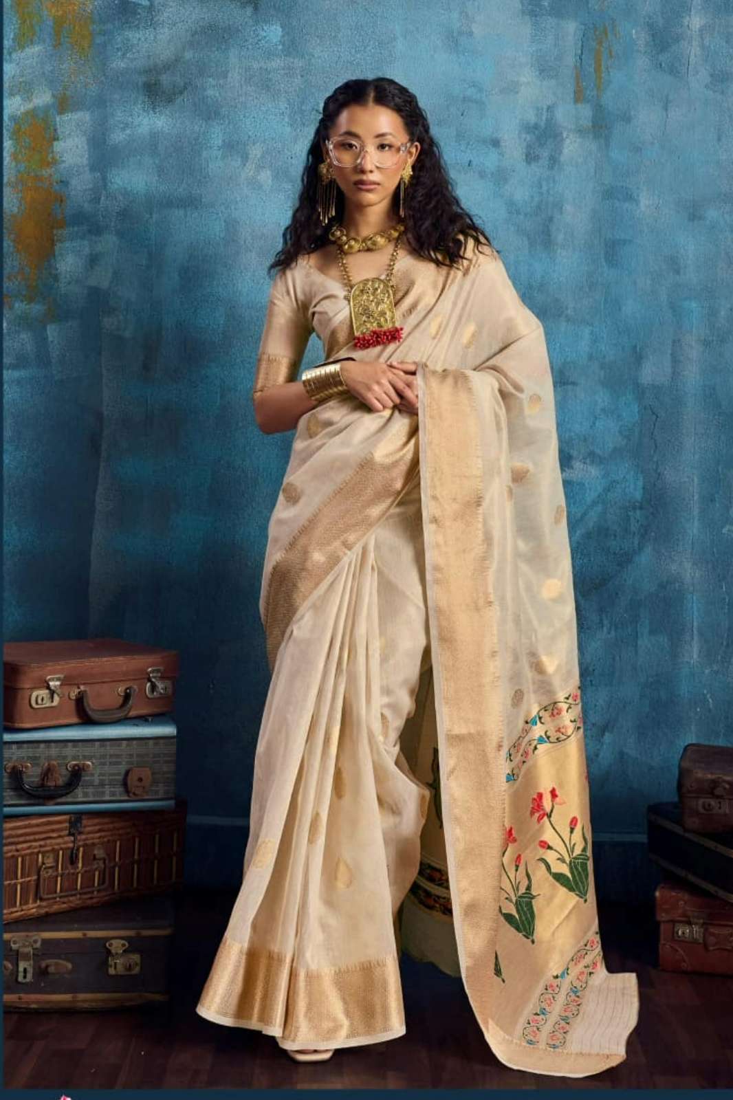 Shri Balaji Emporium KORRA TISSUE PAITHANI HANDLOOM WEAVING SAREE COLLECTION