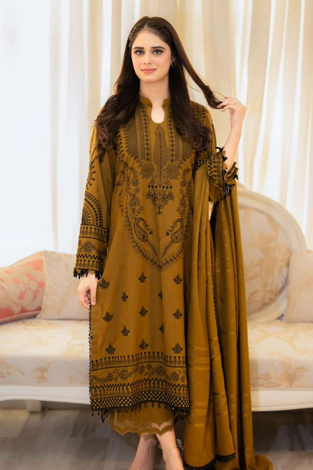 Shri Balaji Emporium NAYYAB HEAVY FANCY PAIR WITH DUPATTA SET