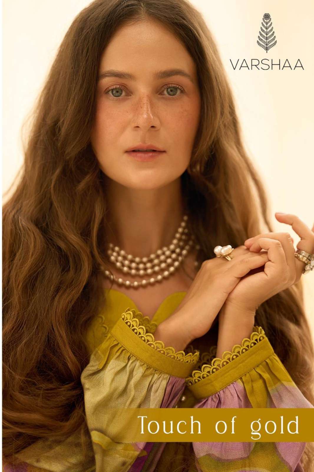 VARSHAA Touch of gold VISCOSE MUSLIN DIGITALLY PRINTED SALWAR SUIT