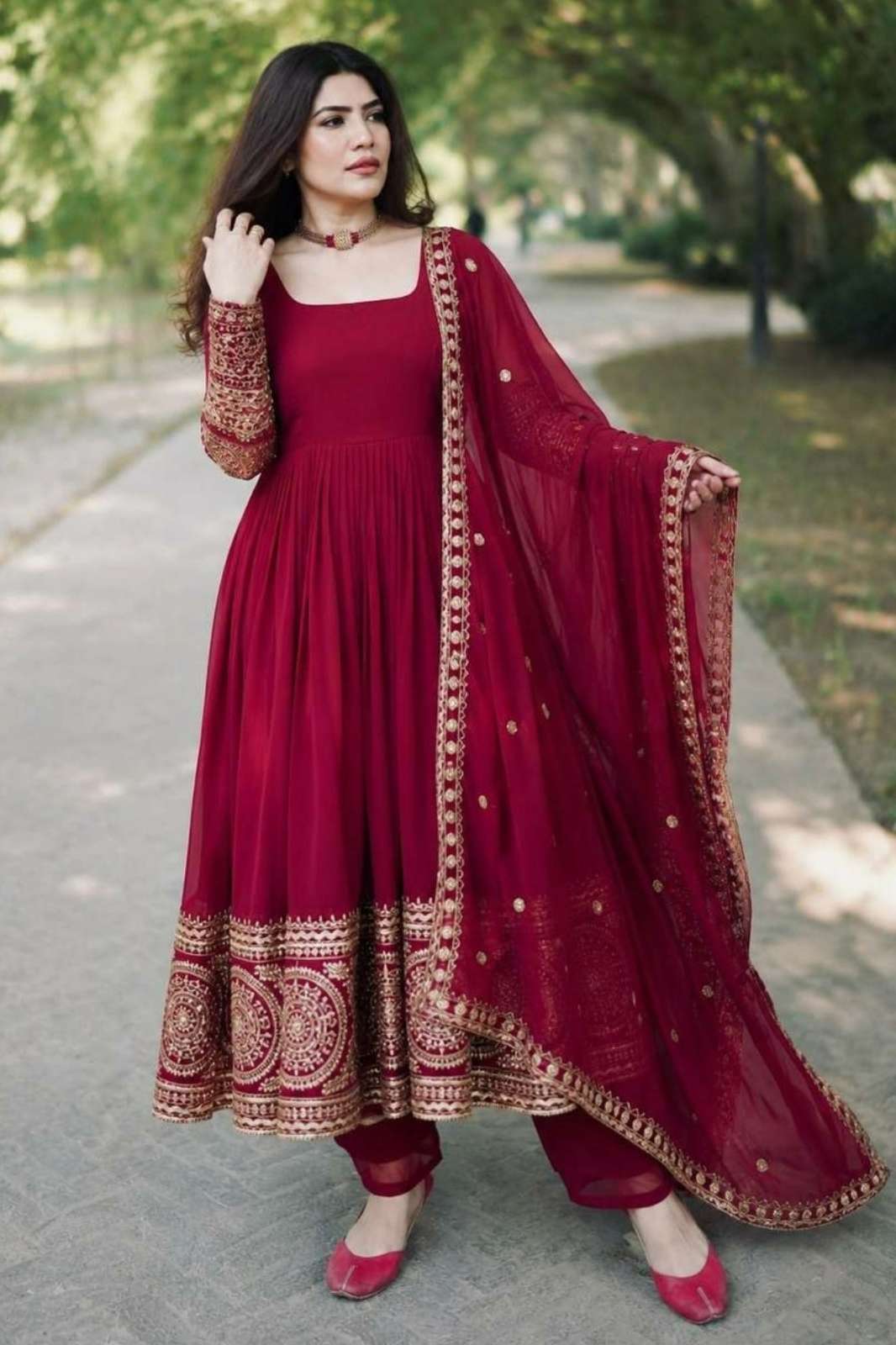 Shri Balaji Emporium 22518 Heavy Faux Georgette Embroidery Siqunce work Suit 