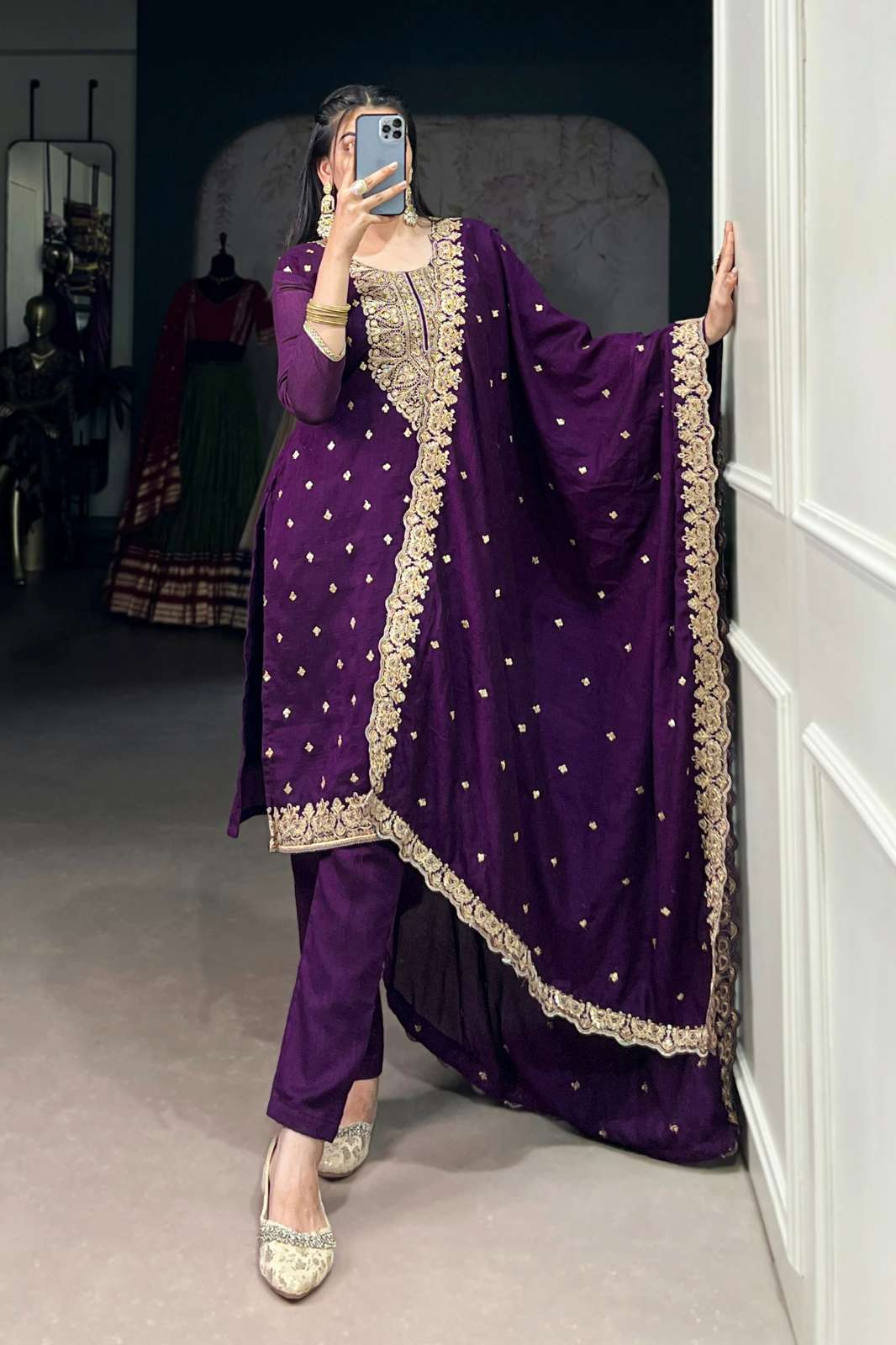 Shri Balaji Emporium NNK3035PRL Presents Vichitra Silk Sequins and Thread Embroidery Work suit 