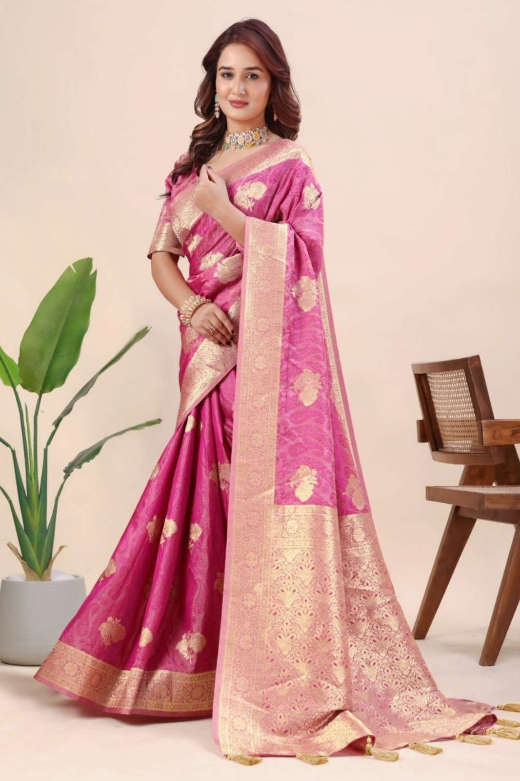 Shri Balaji Emporium TF 415 Banarasi Jacquard Saree 