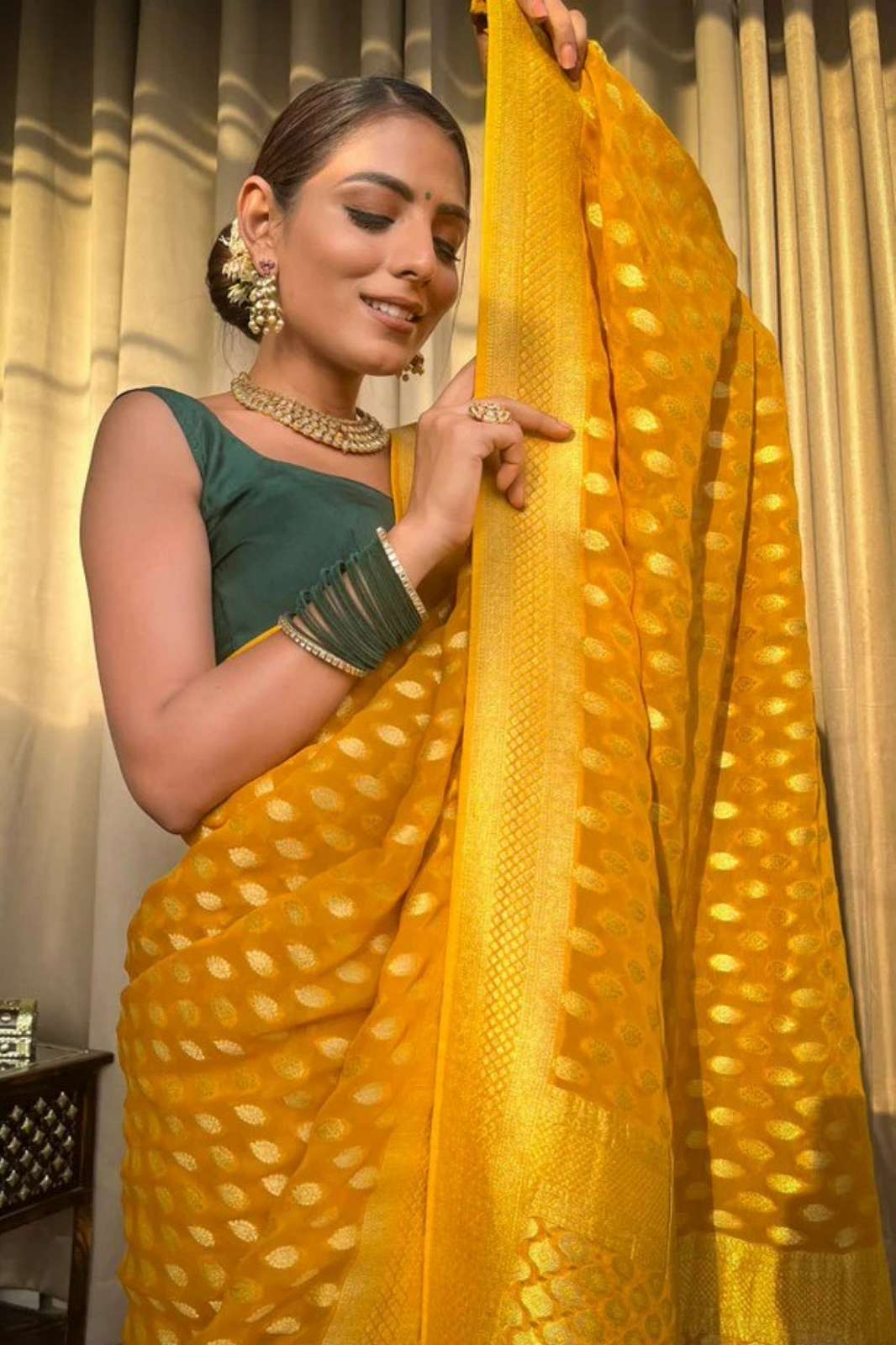 Balaji Emporium 23165 Banarasi Soft Lichi Silk Jaquard Work Saree