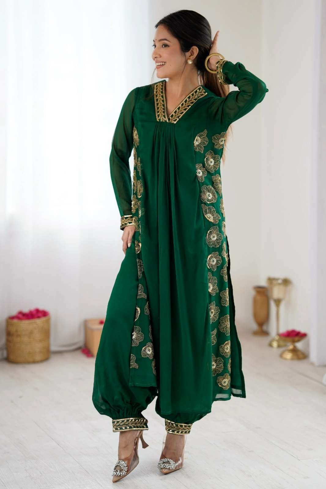 Balaji Emporium AY 23201 Ready to Wear Georgette Zari & Thread Embroidery Work Suit