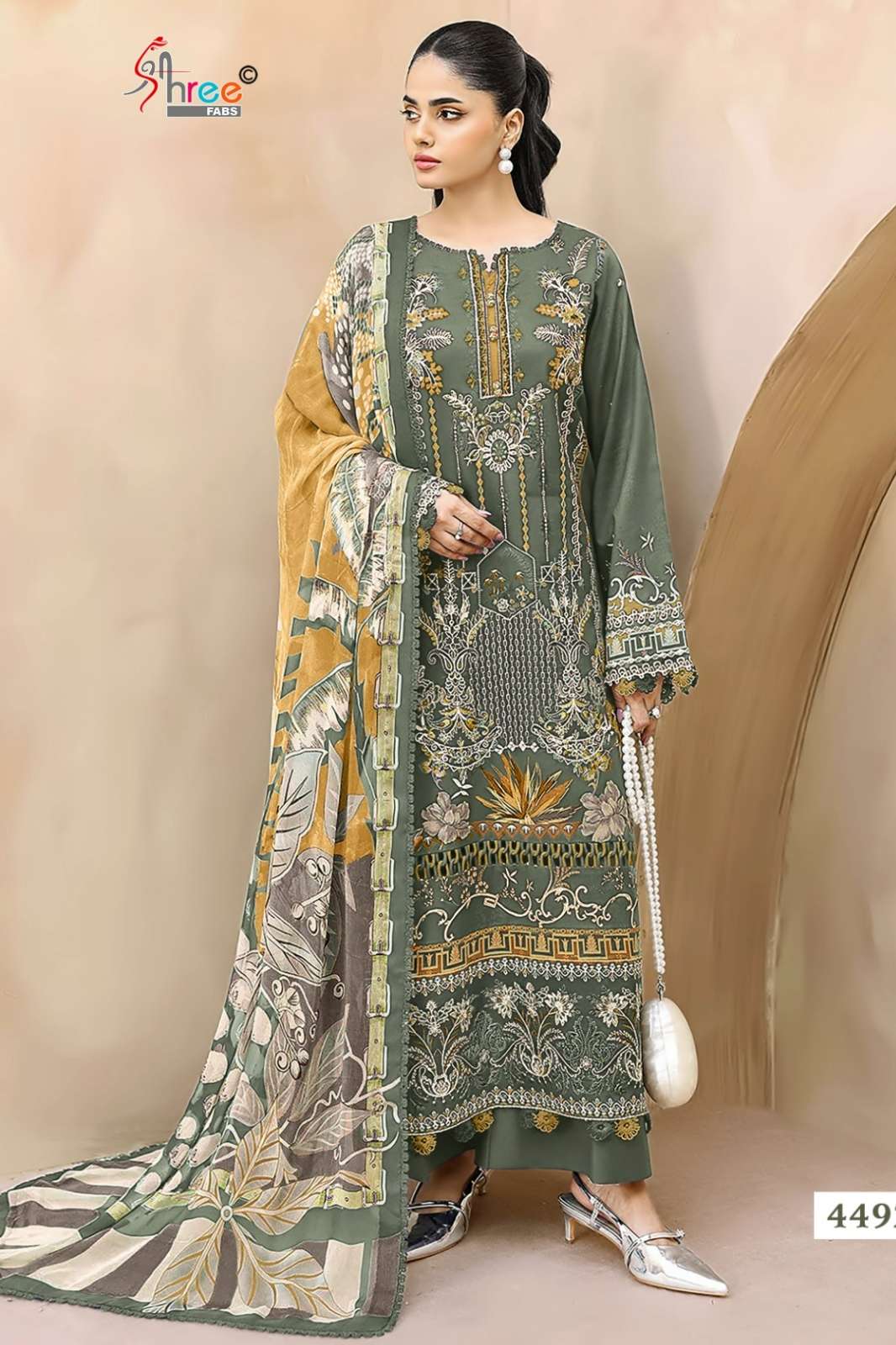 Shree Fab CHEVRON PREMIUM COLLECTION VOL 16 Beautiful Embroidered Cotton Pakistani Suit