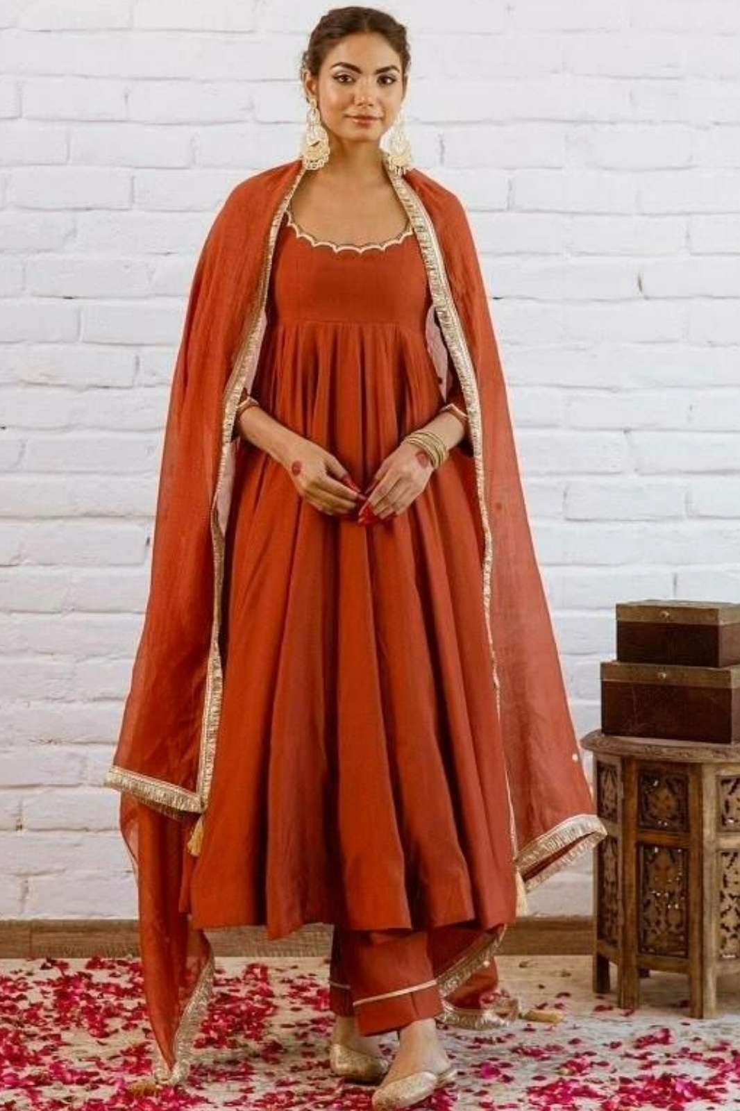 Shri Balaji Emporium DV 22830 Ready to wear Vichitra Silk Lace Work Suit