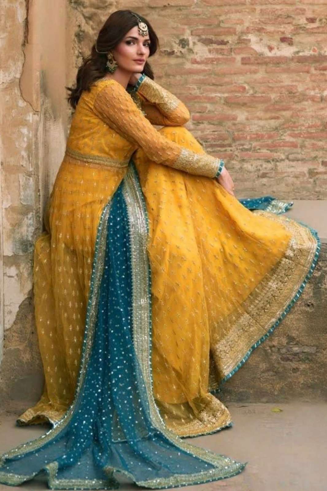 Shri Balaji Emporium DV 23186 Ready to wear Soft Net Thred & Sequnce Work Anarkali Suit