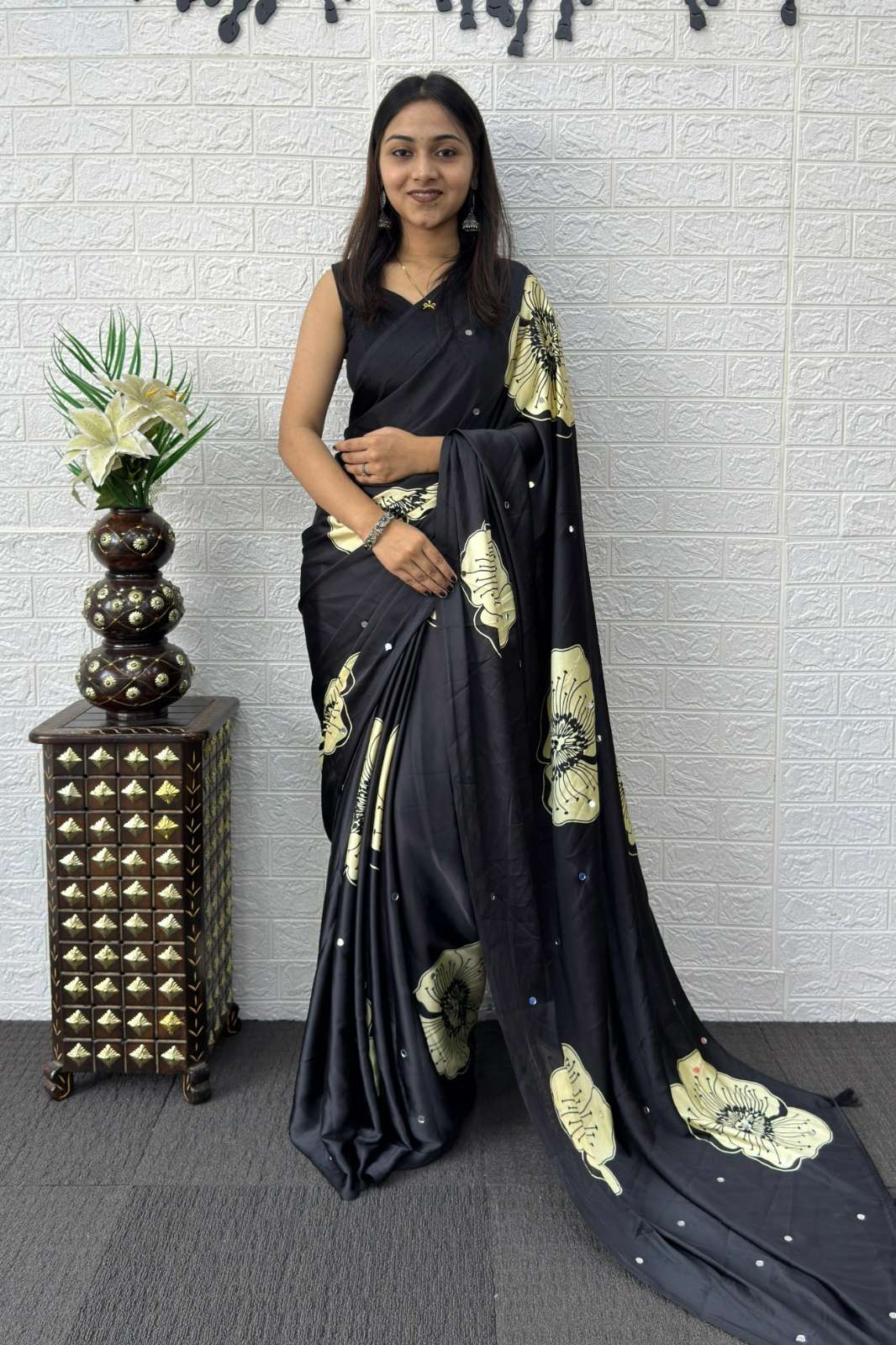 Shri Balaji Emporium SF 2221M Japan Satin Silk Heavy Mirror Work Saree