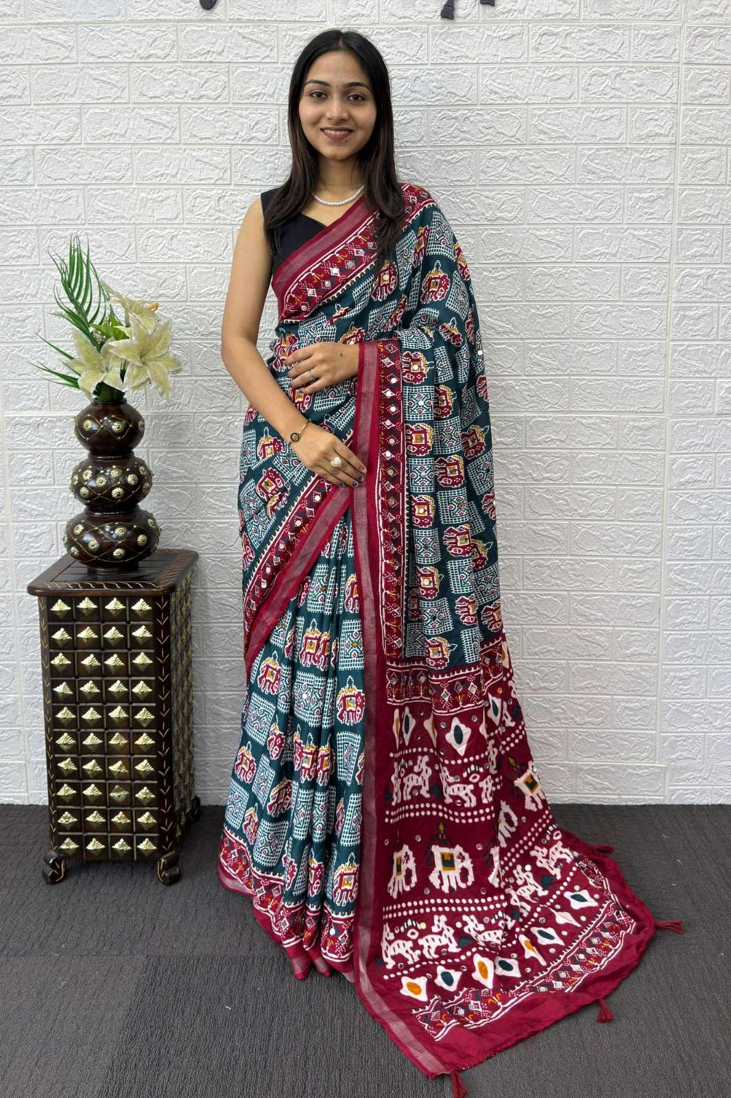 Shri Balaji Emporium SF 2354 Soft Heavy Mall Cotton Silk  Mirror Hand Work Sarees Collection 