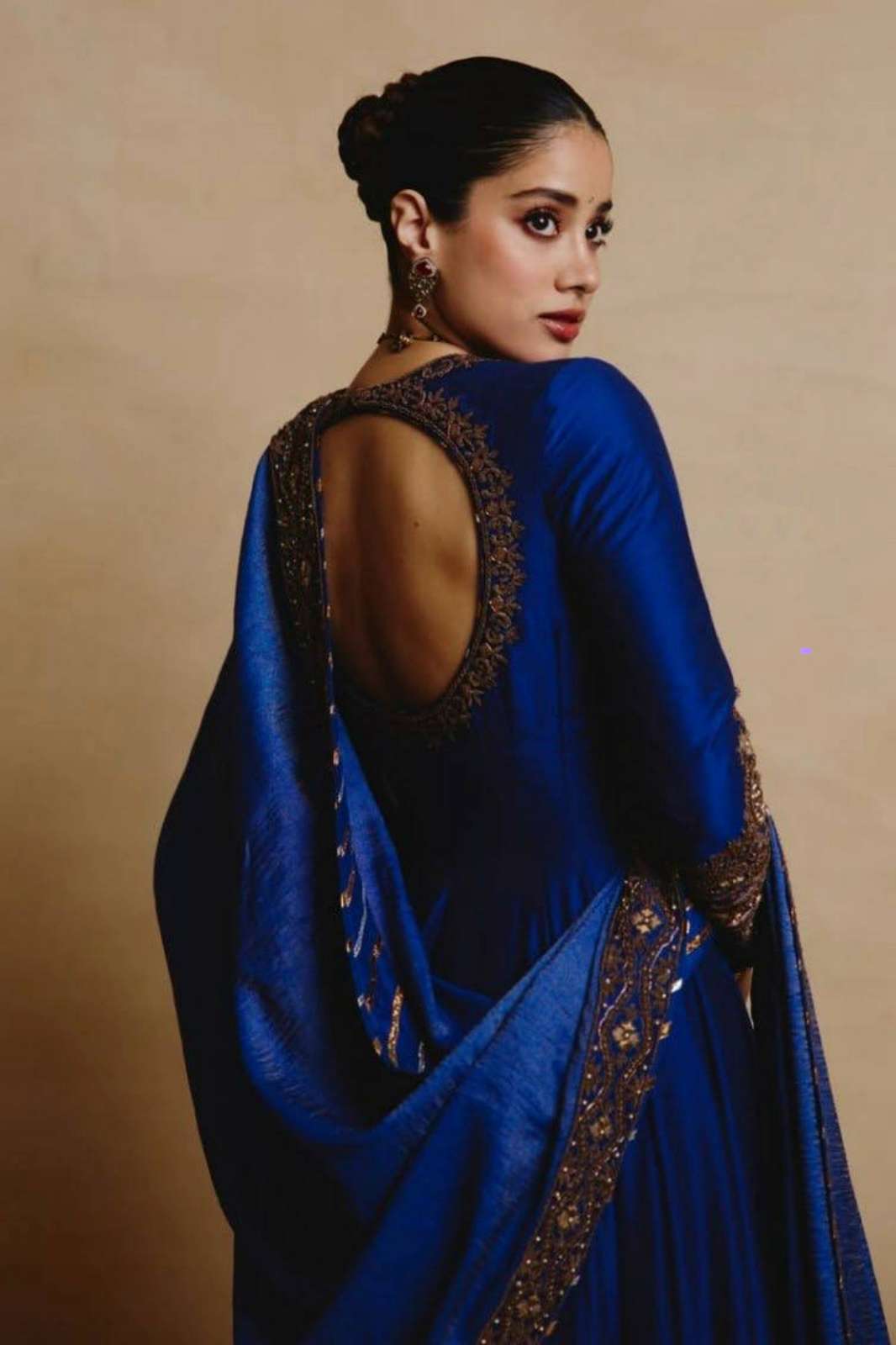 Balaji Emporium 6047 Ready to Wear Chinon Fabric Thread with Sequence work Suit