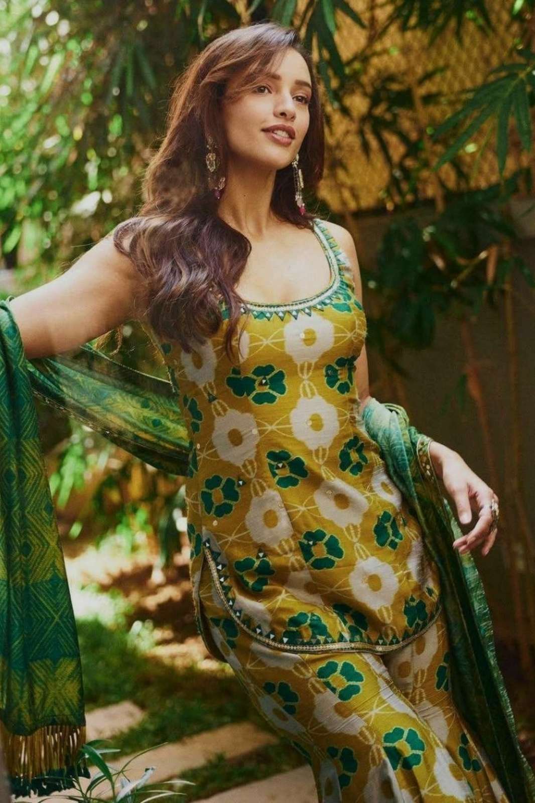 Shri Balaji Emporium DV 23472 Ready to Wear Chinon Silk Sequins & Embroidery Work Suit