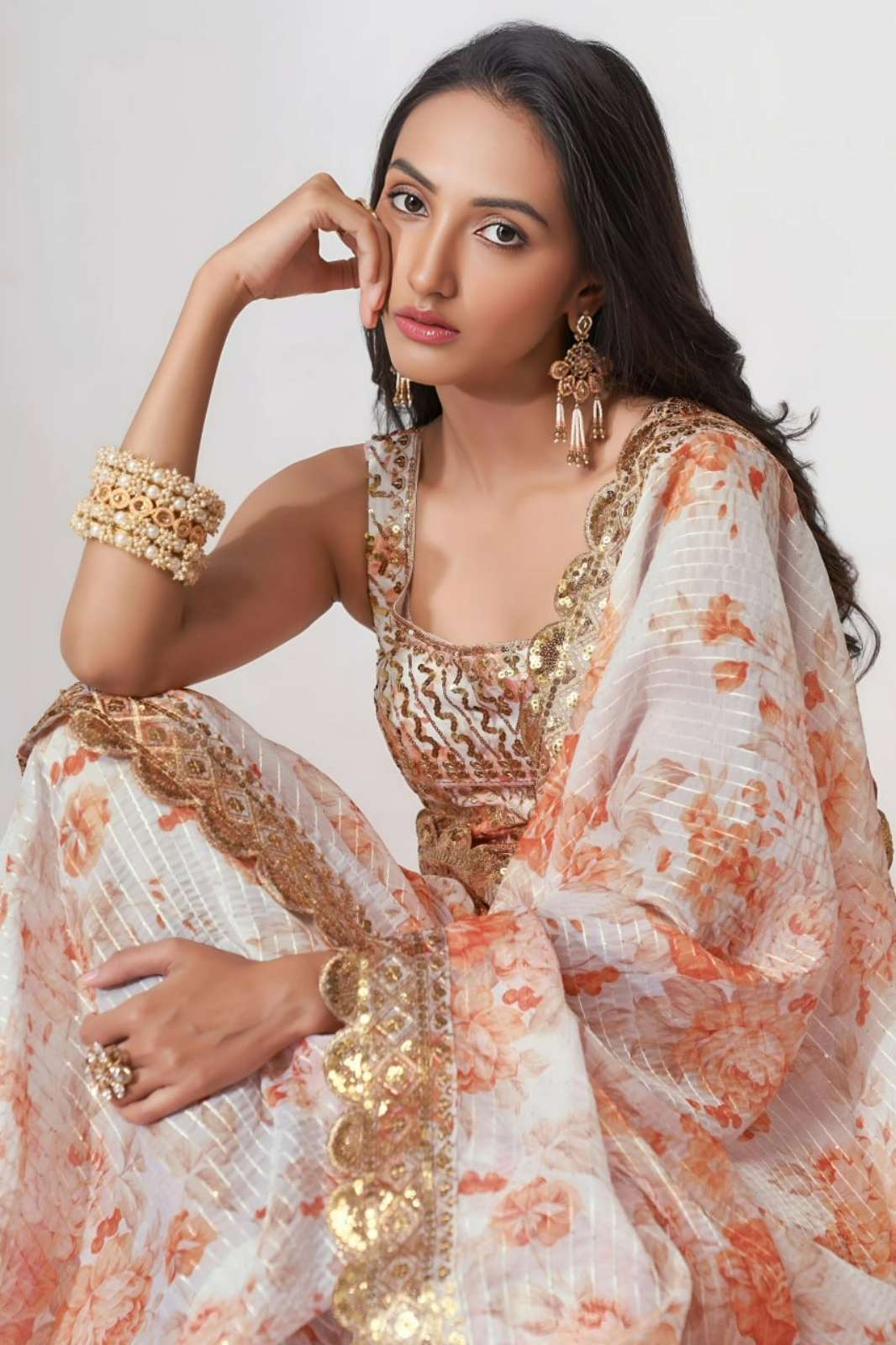 Shri balaji emporium 1101 White Organza Zari and Sequins Embroidery work Floral Digital Printed Saree