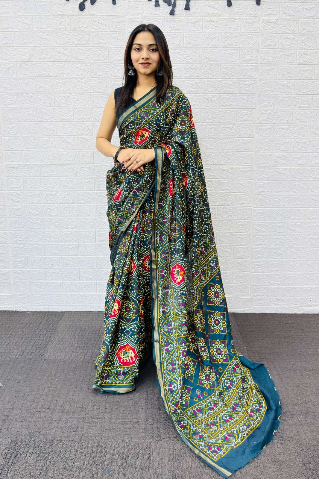 Shri Balaji SF 2330 Mall Cotton  Beautiful Traditional Printed saree
