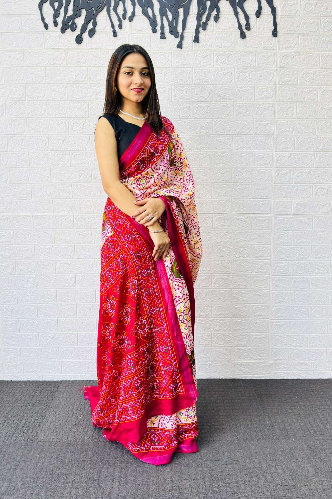 Shri Balaji SF 2334 Mall Cotton Beautiful Traditional Printed sarees