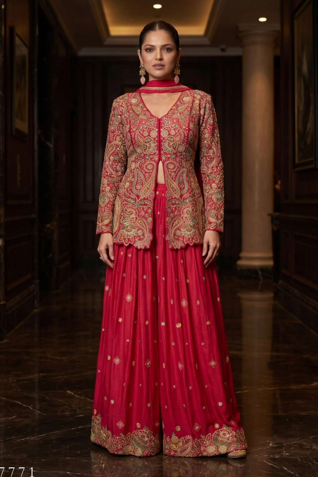 AURRAA DESIGNER PRESENTS  AMROOTA CHINNON READY TO WEAR DESIGNER SUIT 