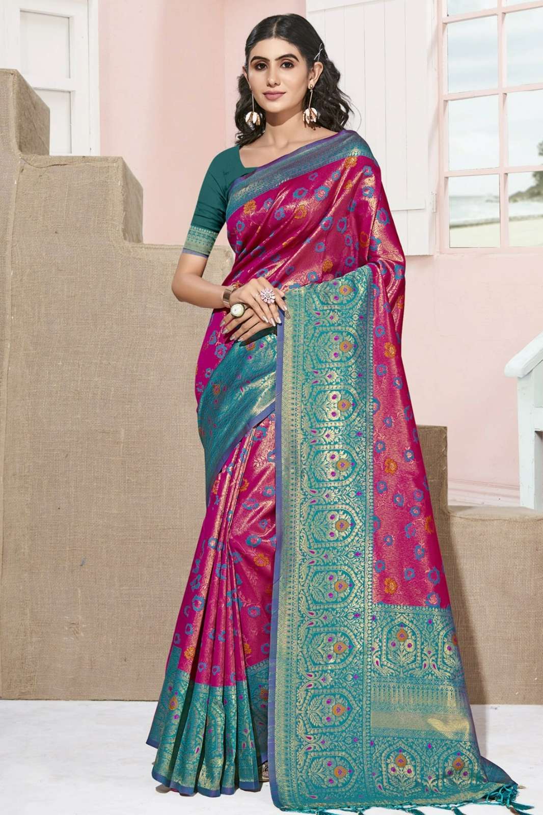 Bunawat PANCHI presnts Patola Silk Festive wear saree collection 
